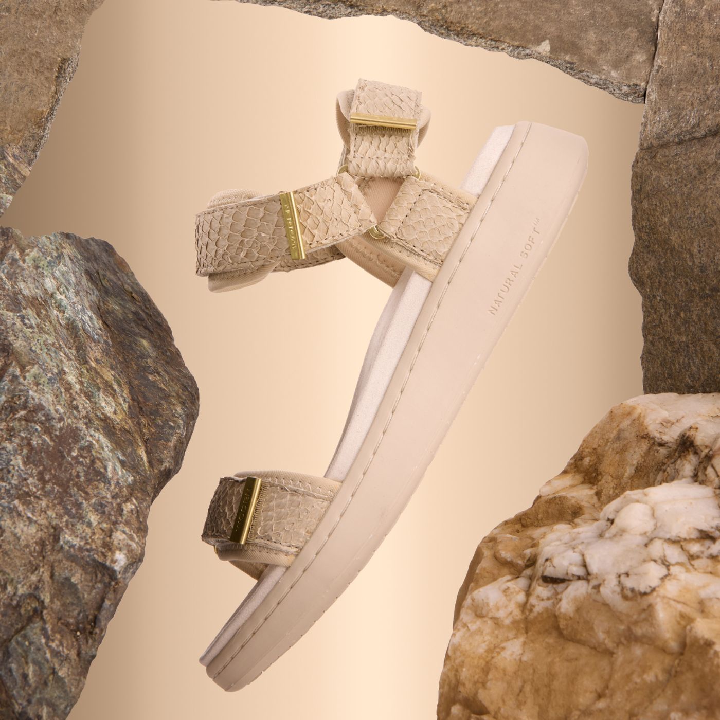 WODEN Line Fish Sandals 813 Ivory