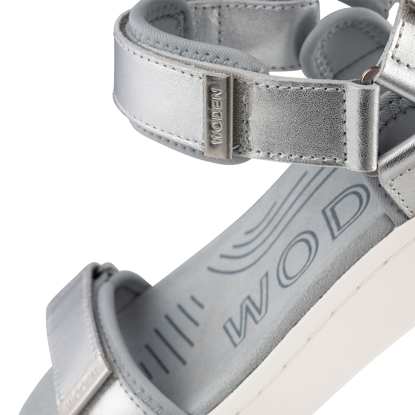 WODEN Line Metallic Sandals 039 Silver